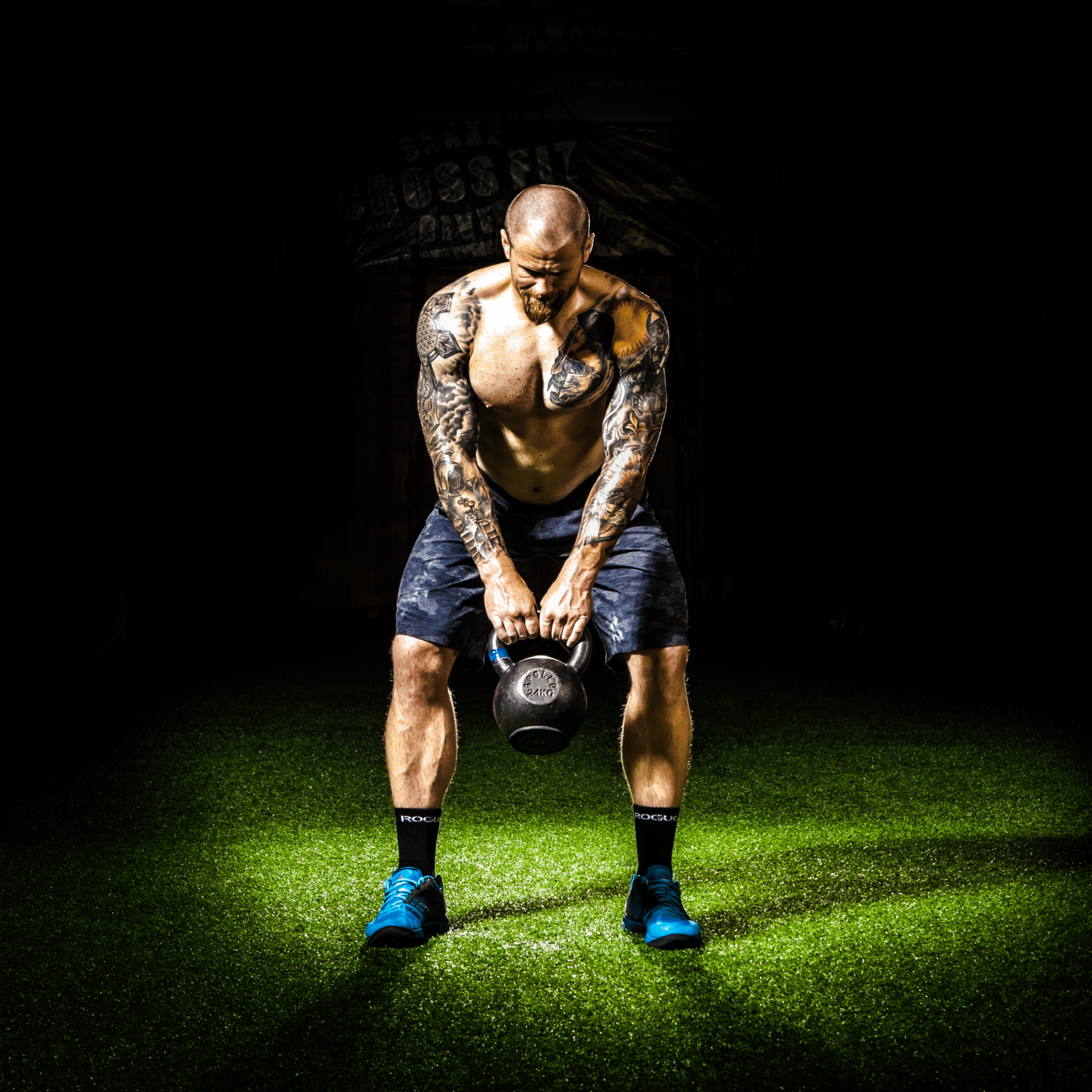 Kunstgræs med kettlebells - Kunstgræs Danmark leverer kunstgræs model crossfit